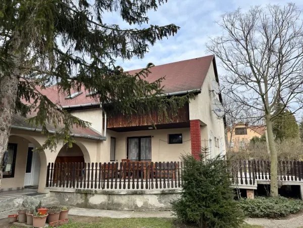 III. számú  szakmai egység - Kuckó lakásotthon - 8135 Dég, Széchenyi u. 13.